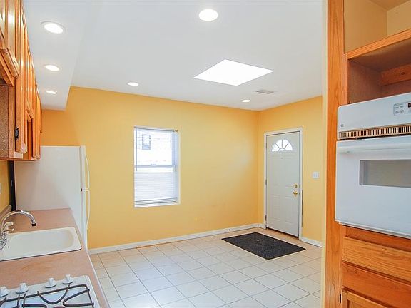 3rd image of 7508 Madison St APT 2R
