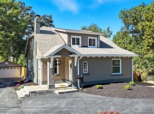 8361 Big Bend Blvd, Saint Louis, MO 63119