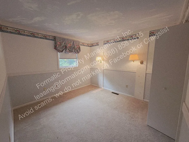 157 N Gates Ave — Photo 10