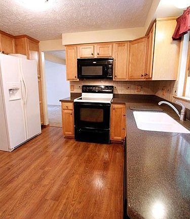 5th image of 6908 Sutherland Ct