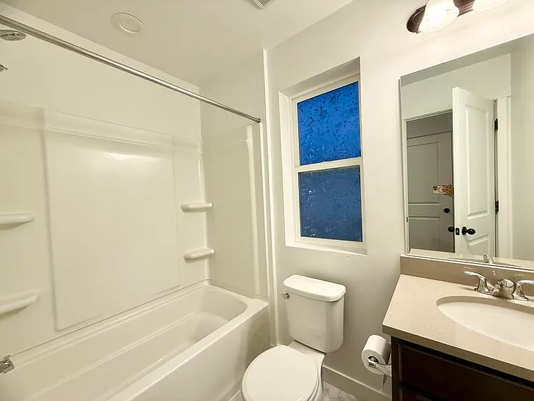 10539 S Liv Way #S — Photo 12