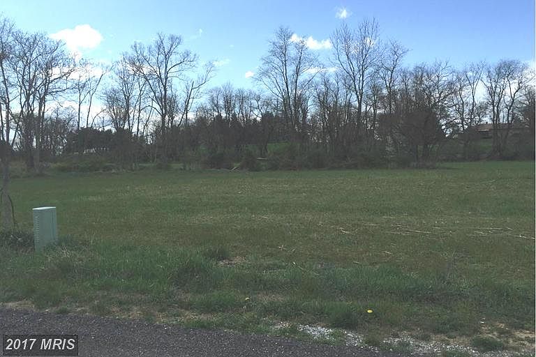 1st image of 10418 Grandparents Grove Ln