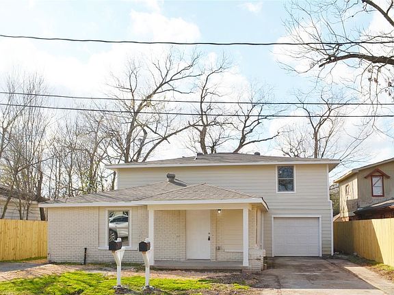 2nd image of 3007 Grovey St