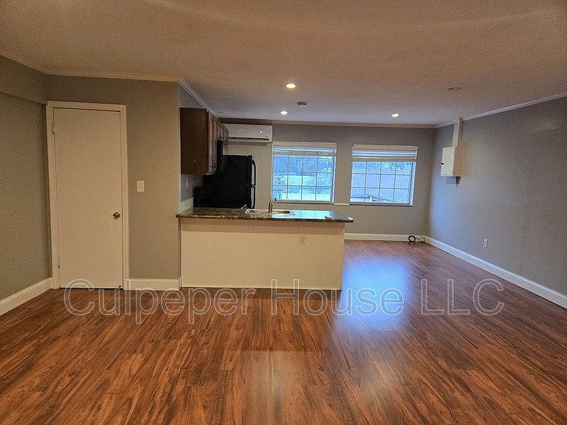 1st image of 2854 W Sylvania Ave APT 10