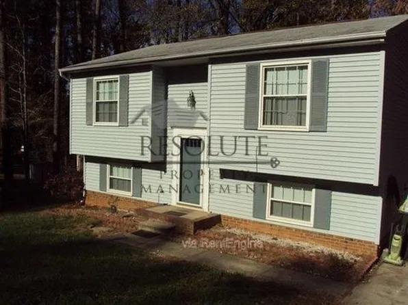 2204 Brett Cir, Raleigh, NC 27603