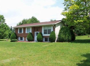 145 Collins Dr, Oneonta, NY 13820