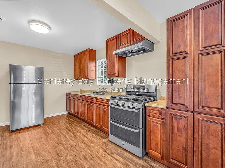 229 Hillcrest Ave #1-1-1 — Photo 14