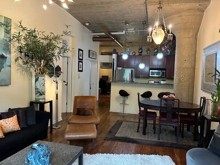 1001 W 15th St #136 — Photo 21