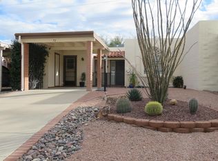 71 W Calle Del Lago, Green Valley, AZ 85614