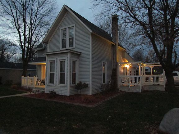 built in exterior lighting