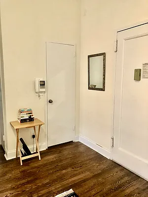 Rented by Buchbinder & Warren | media 22