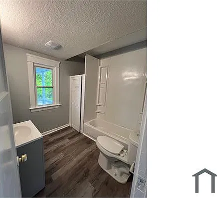 2 bed, 855 sqft, $1,300 — Photo 4