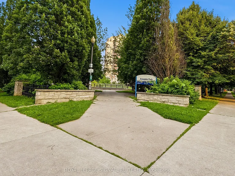 16 Harrison Garden Blvd #1609 — Photo 49