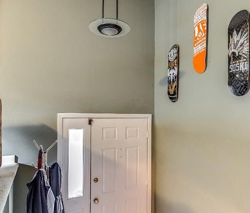 Split level front entry