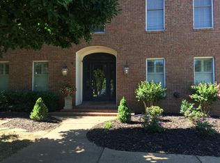 1111 Kenyon Pl, Evansville, IN 47715