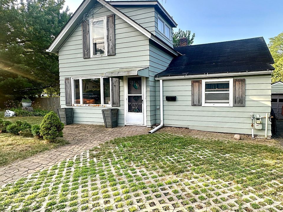 1st image of 1417 Olive St W