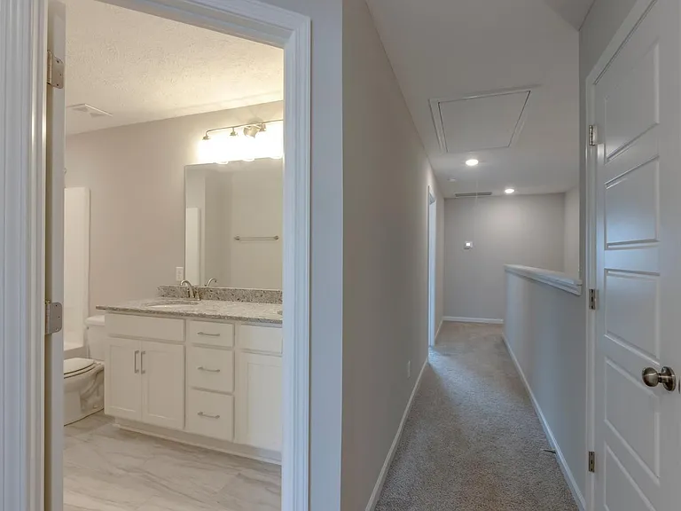 4333 Doral Dr — Photo 19