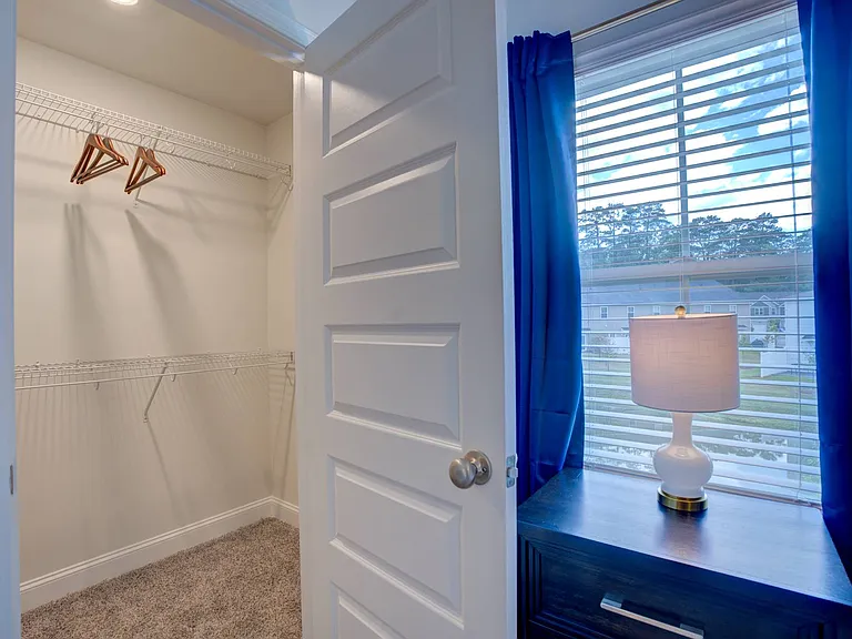 Governor Treutlen Cir — Photo 17