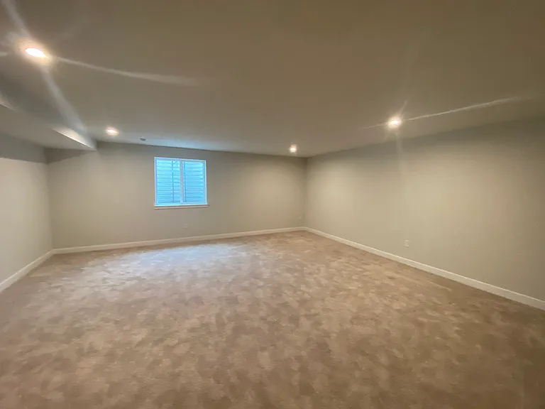511 Swansea Dr — Photo 22