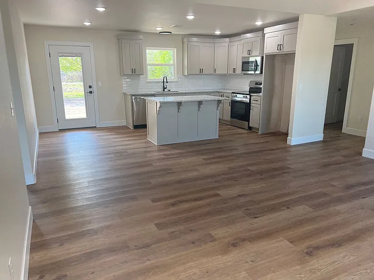 14901 N Iredelle Way — Photo 2