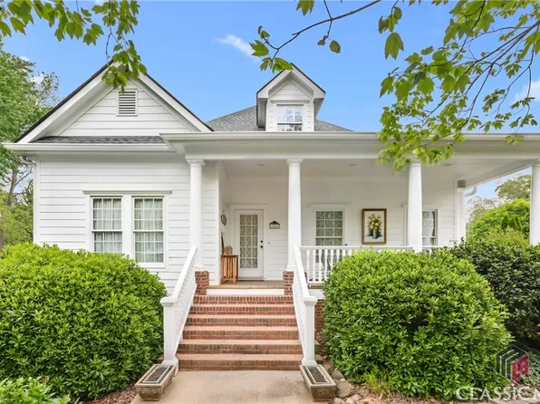 240 Church Street N, Winterville, GA 30683