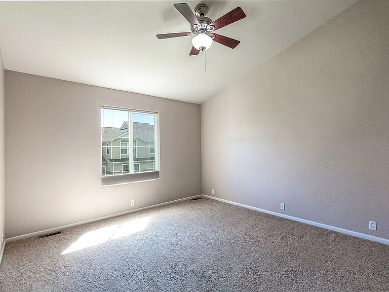 7230 Red Sand Grv — Photo 11