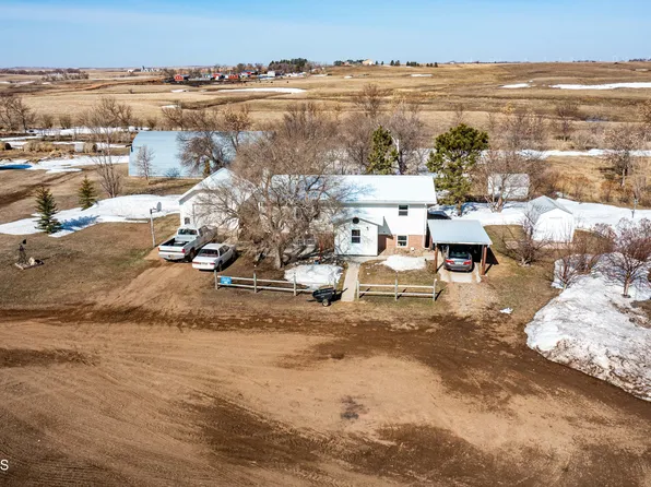 4415 34th St, New Salem, ND 58563