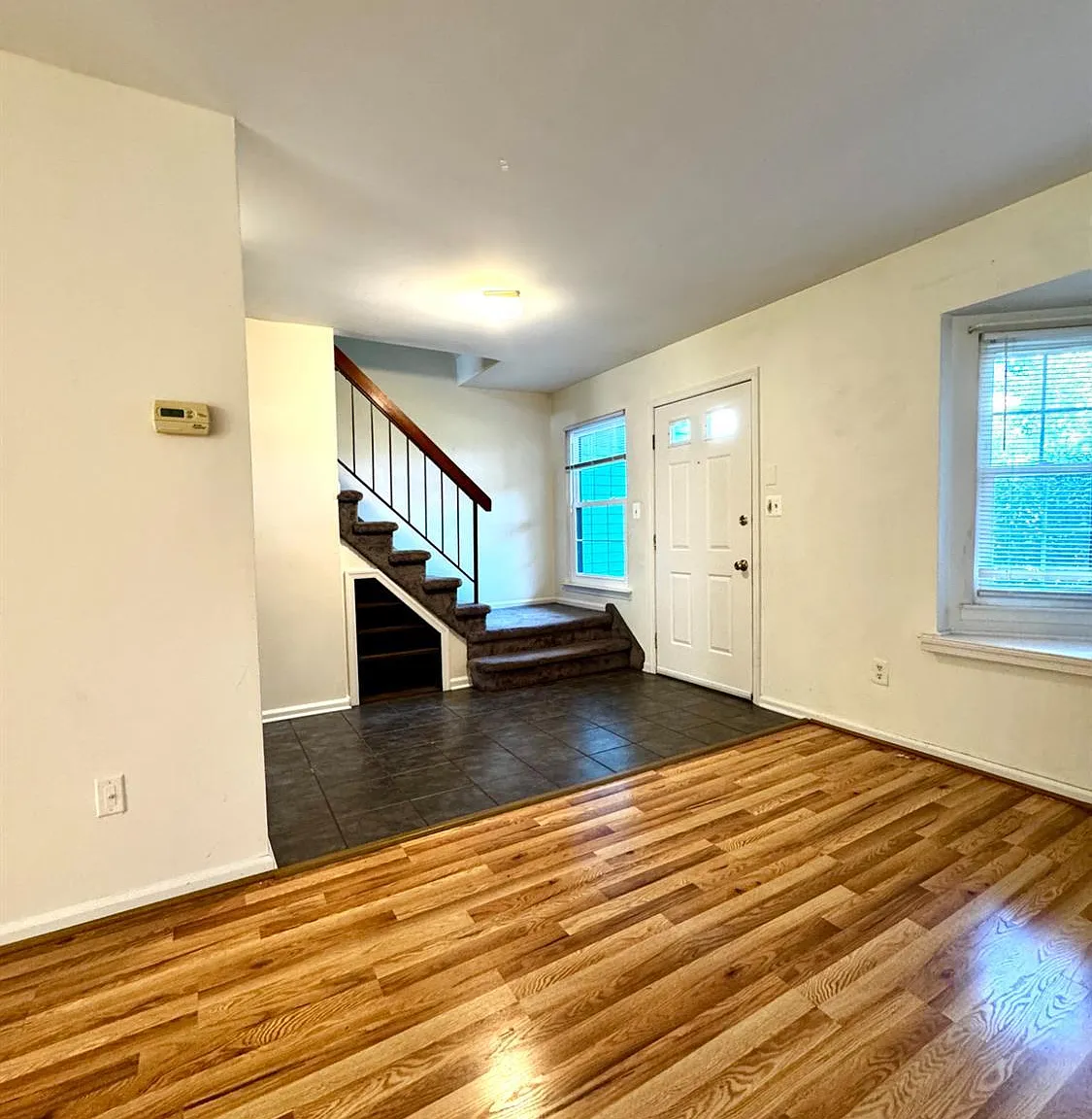 2 bed, 2.5 bath, 1352 sqft, $2,950 — Photo 3