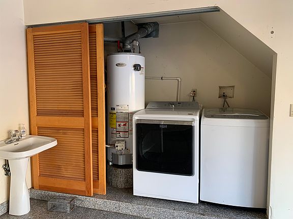 3rd image of 61 Grieco Dr Floor 2