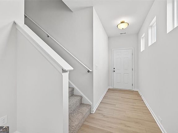 2nd image of 84 Jacobs Farm Ln #34