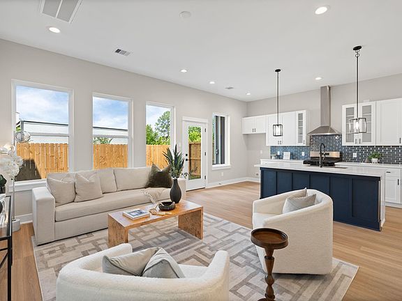 2nd image of 5815 Highland Sun Ln