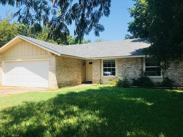 10106 Missel Thrush Dr — Photo 1