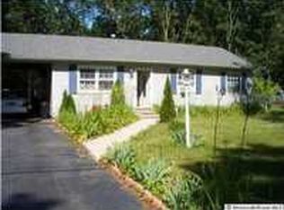 20 Spruce Rd, Howell, NJ 07731
