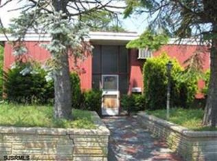 927 Bay Ave, Somers Point, NJ 08244