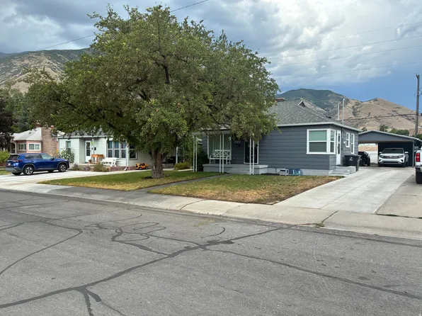 692 Brookside Dr, Springville, UT 84663