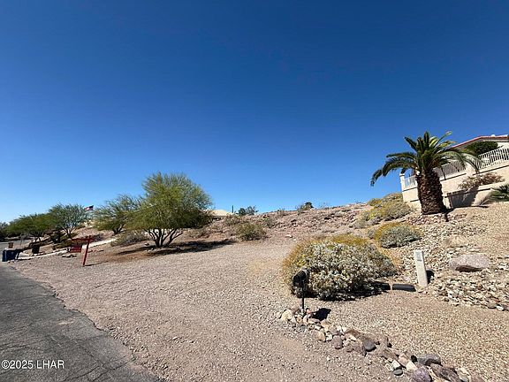 2nd image of 4021 Tierra Vista Dr