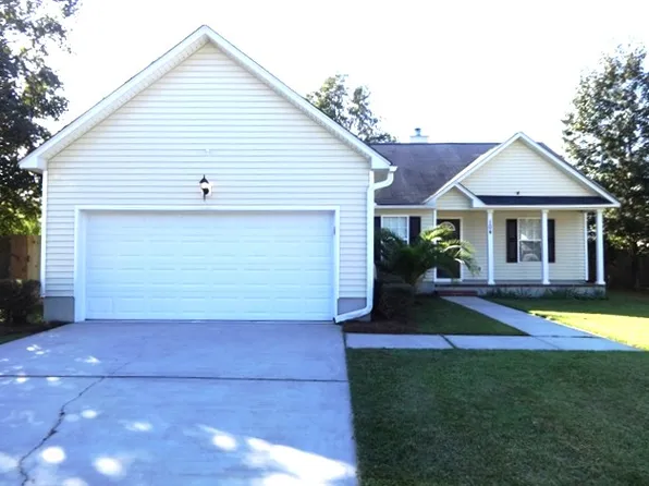 104 Covey Ct, Goose Creek, SC 29445