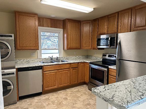 2nd image of 1835 Kingston Ave APT B