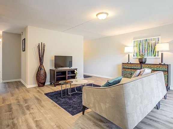 4th image of 333 Neringa Ln #822