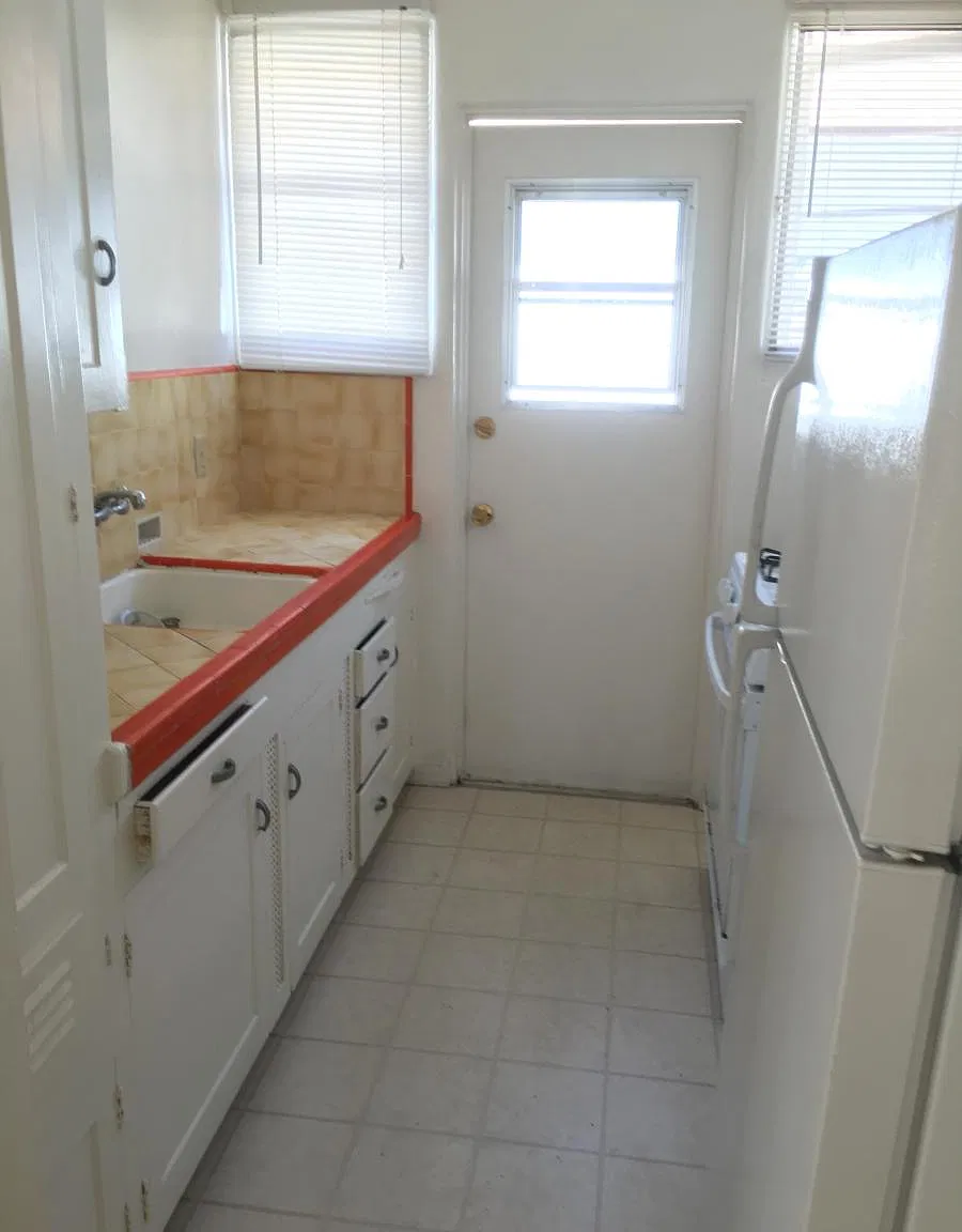 3735 Cherokee Avenue — Photo 4