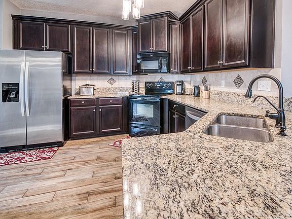 5th image of 96014 Aqua Vista Ct