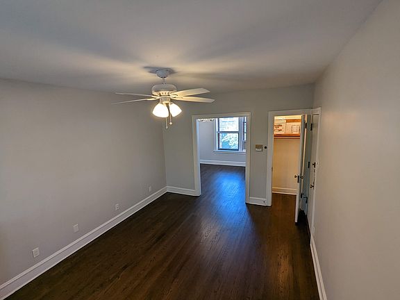 2nd image of 1618 W Cornelia Ave APT 3