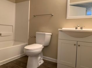 2555 Meadow Lakes Dr, Columbus, OH 43219