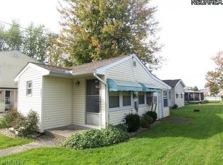 4881 Fess Dr, Geneva, OH 44041