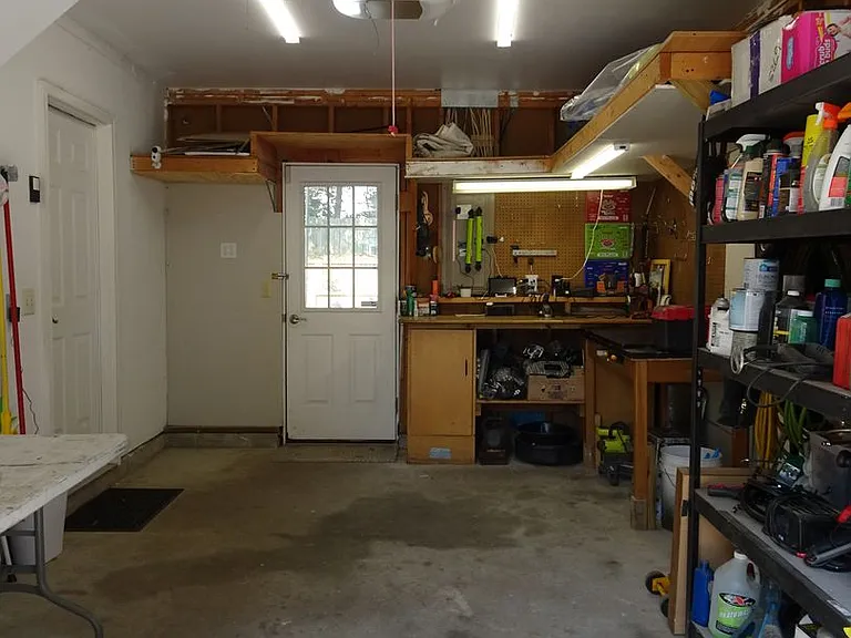 204 Old Hollow Rd — Photo 27