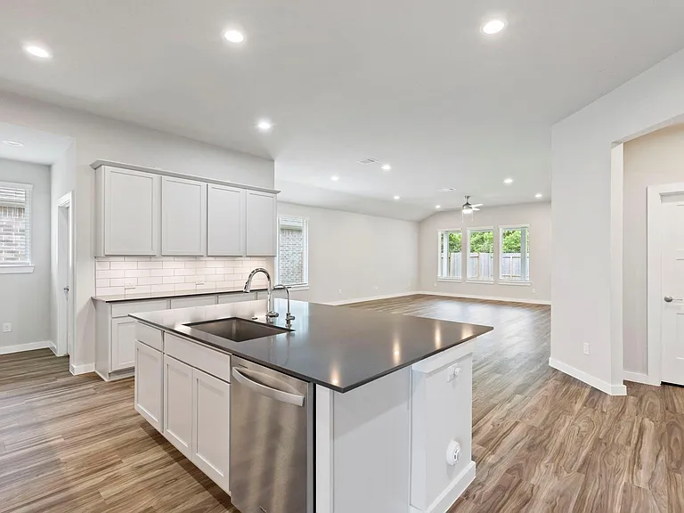 14006 Juniper Point Ln — Photo 2