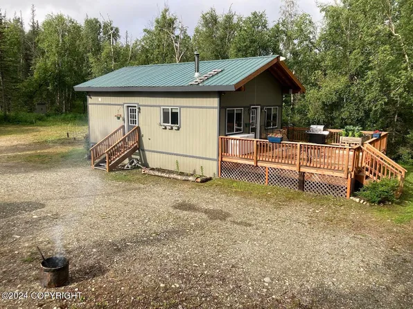 11155 N Coal Dr, Sutton, AK 99674