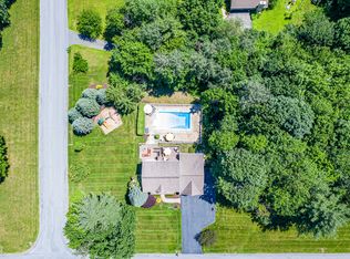14 Thomas Dr, Wynantskill, NY 12198