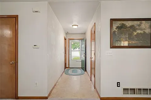 2305 Brett Dr — Photo 4