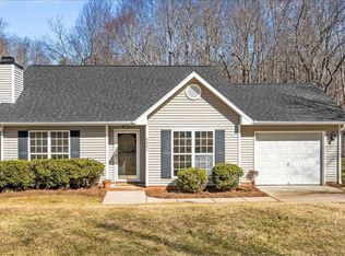 6867 Ironwood Cir, Greensboro, NC 27410